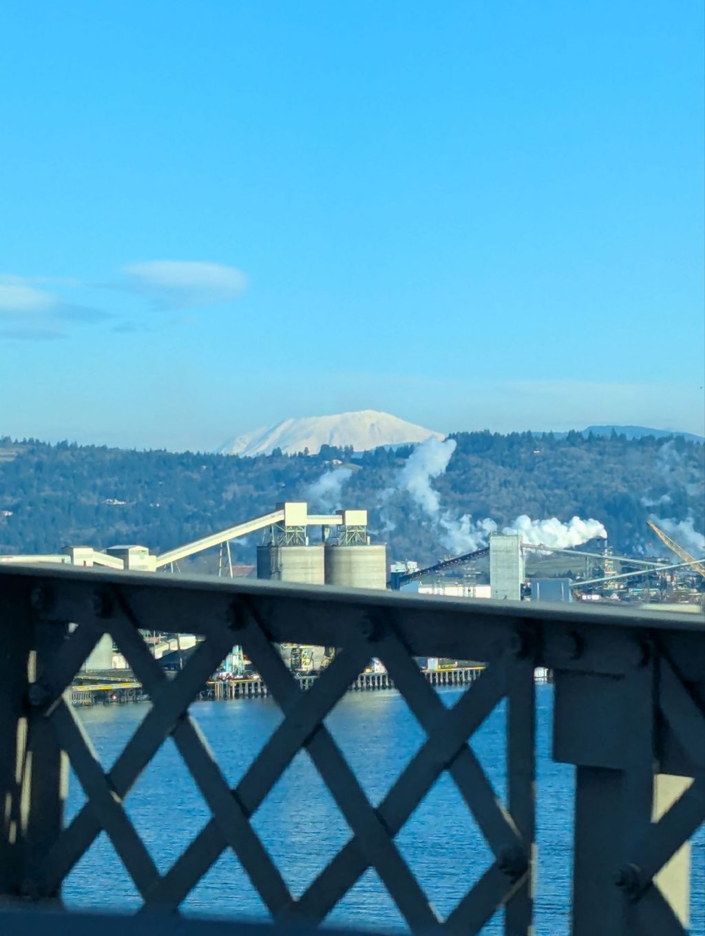 pxl_20241211_2206461777245399856220811892